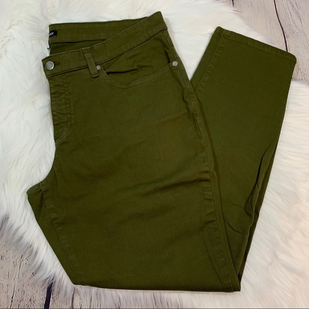 Eileen Fisher Olive Green Cropped Ankle Jeans
